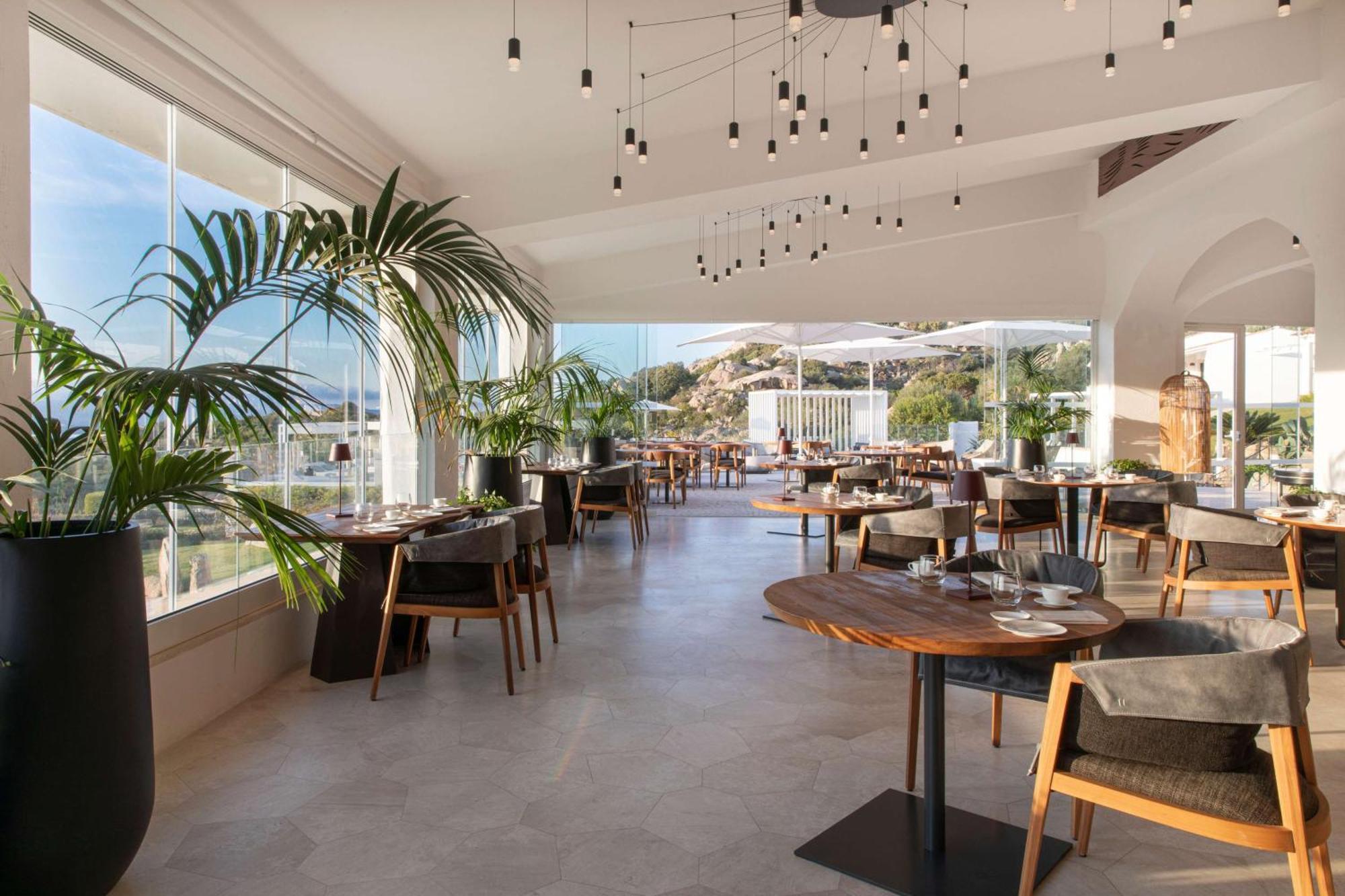 Sulia House Porto Rotondo, Curio Collection By Hilton Hotel Exterior photo